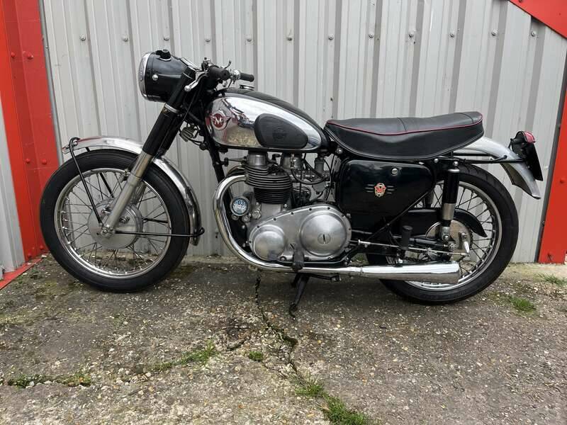 Image 2/31 of Matchless DUMMY (1959)