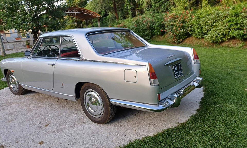 Image 4/6 of Lancia Flaminia Coupe Pininfarina (1960)