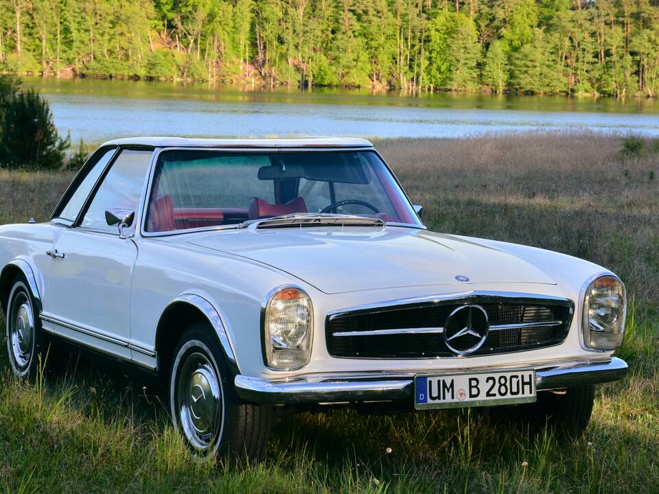 Bild 74/106 von Mercedes-Benz 280 SL (1969)