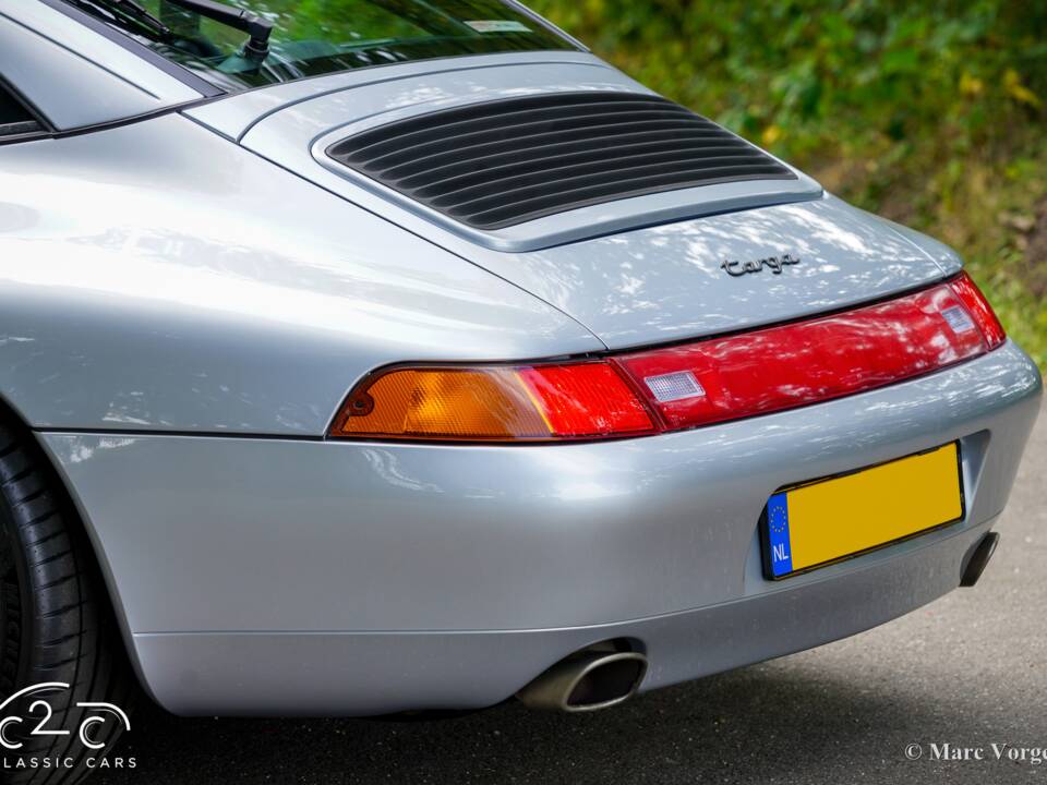 Image 56/63 of Porsche 911 Carrera (1996)