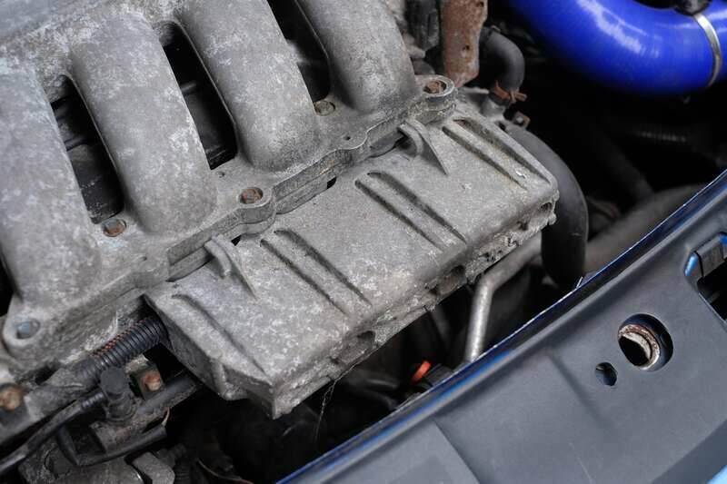 Image 36/38 of Renault Clio II 2.0 16V Sport (2002)