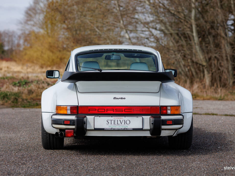 Image 17/46 of Porsche 911 Turbo 3.3 (1980)