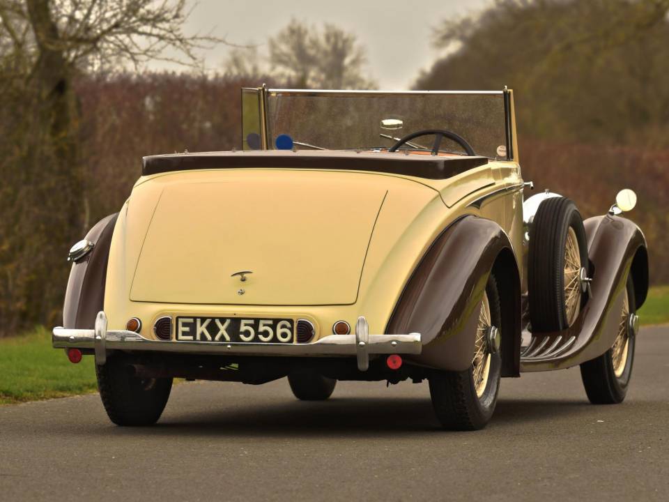 Immagine 14/50 di Bentley 4 1&#x2F;4 Litre (1938)