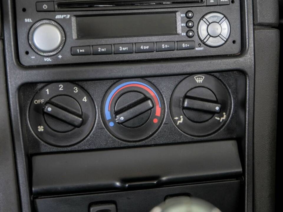 Imagen 24/50 de MG F 1.8i (1996)