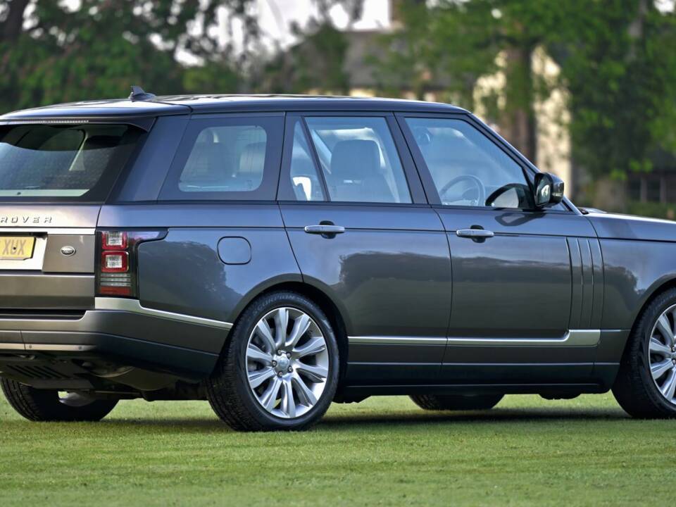Image 15/50 de Land Rover Range Rover Autobiography SDV8 (2016)
