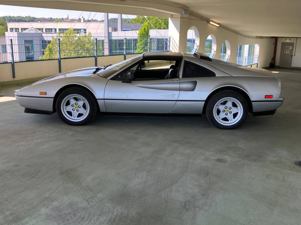 Bild 7/12 von Ferrari 328 GTS (1986)