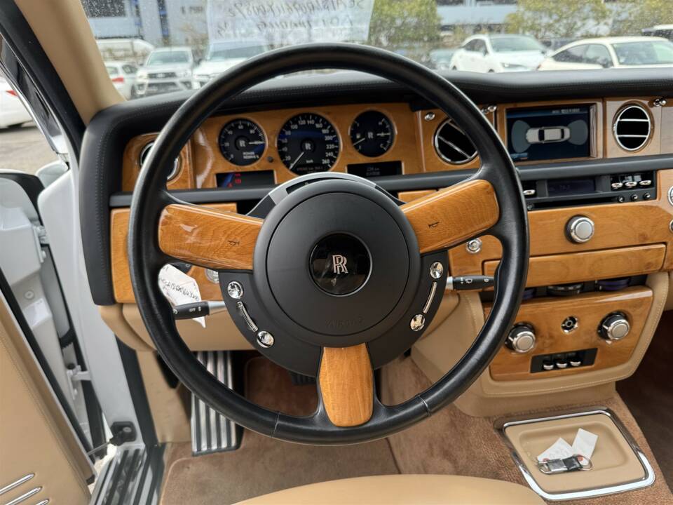 Bild 14/56 von Rolls-Royce Phantom VII (2006)