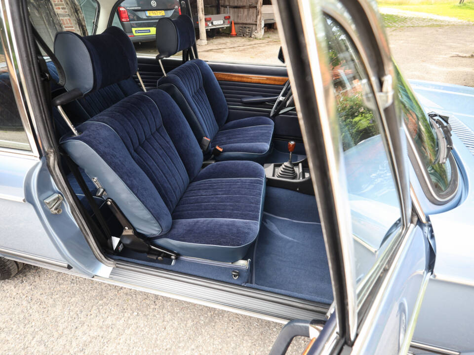 Bild 12/84 von BMW 2002 (1974)