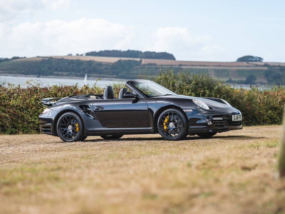 Bild 18/50 von Porsche 911 Turbo S (2011)