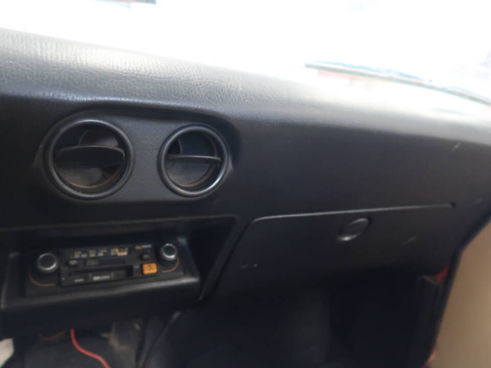 Bild 55/67 von Opel Ascona Caravan 1,9 S (1975)