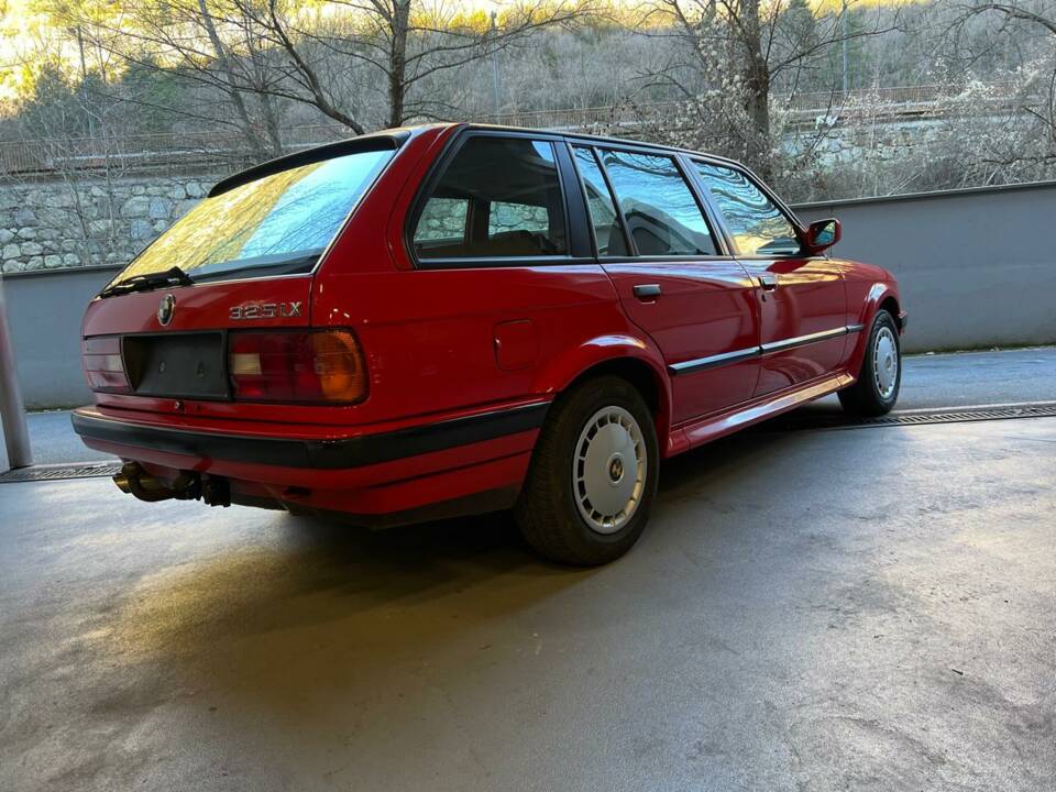 Bild 64/108 von BMW 325ix (1989)