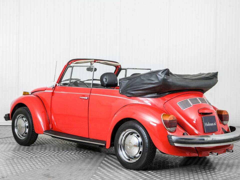 Bild 6/50 von Volkswagen Käfer 1303 LS (1974)