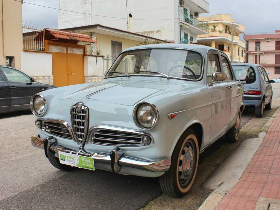 Image 25/47 of Alfa Romeo Giulietta TI (1961)