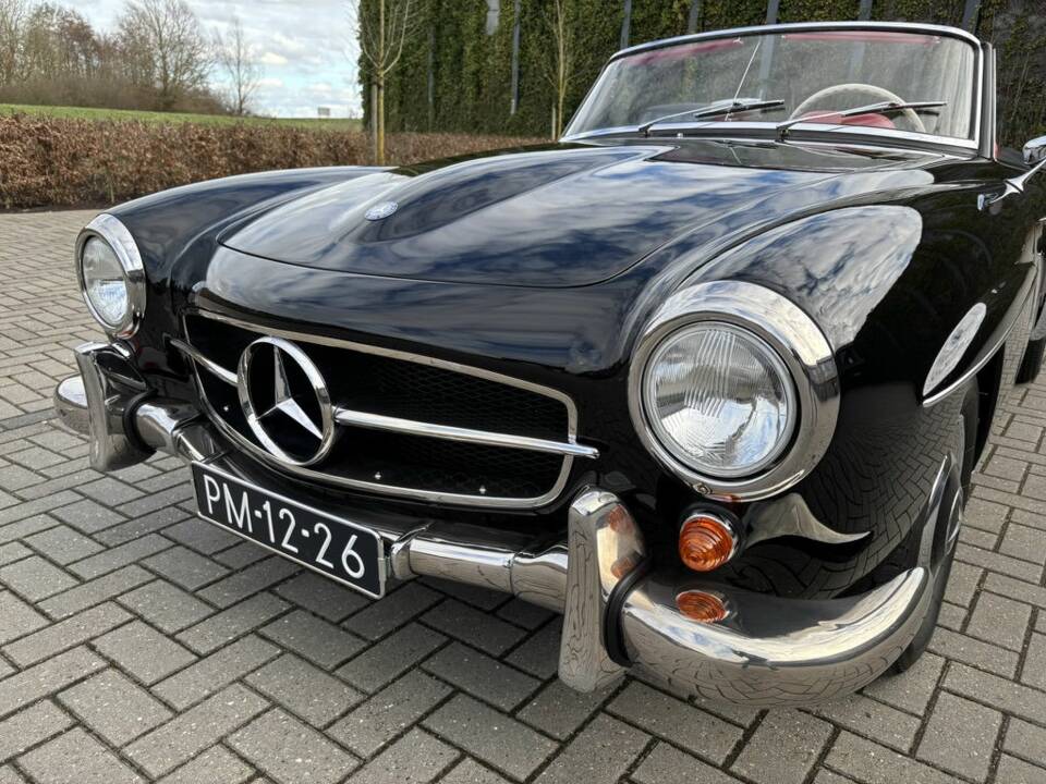 Image 3/8 of Mercedes-Benz 190 SL (1957)