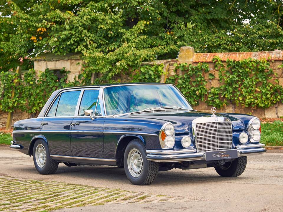 Image 1/38 of Mercedes-Benz 300 SEL 6.3 (1970)