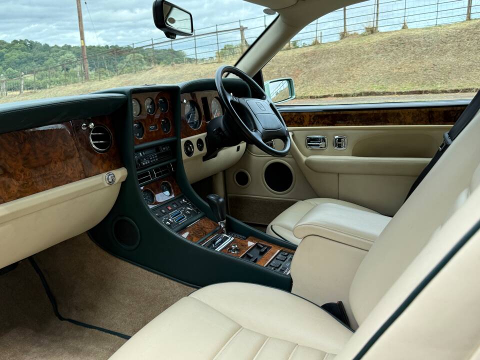 Bild 15/34 von Bentley Continental R (1995)