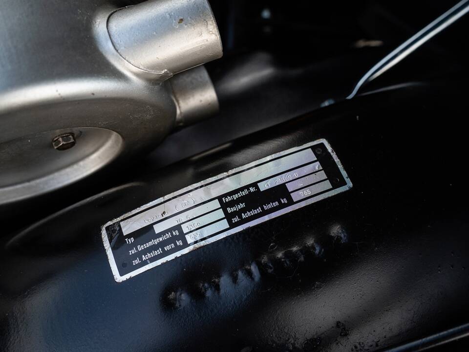 Immagine 35/36 di Triumph TR 6 (1974)