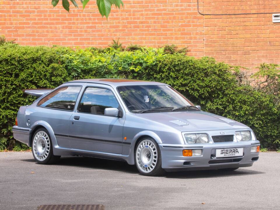 Image 2/50 of Ford Sierra RS Cosworth (1987)