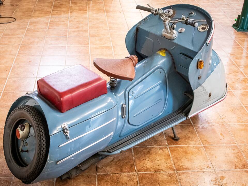 Image 4/18 de Maico Maicomobil MB 200 (1955)