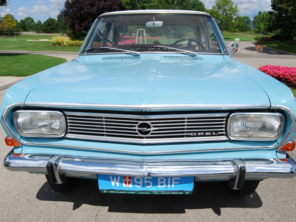 Imagen 35/36 de Opel Rekord 1700S (1966)