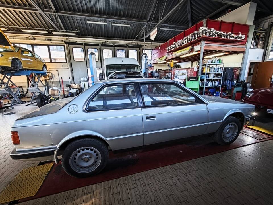 Image 2/18 de Maserati Biturbo (1984)