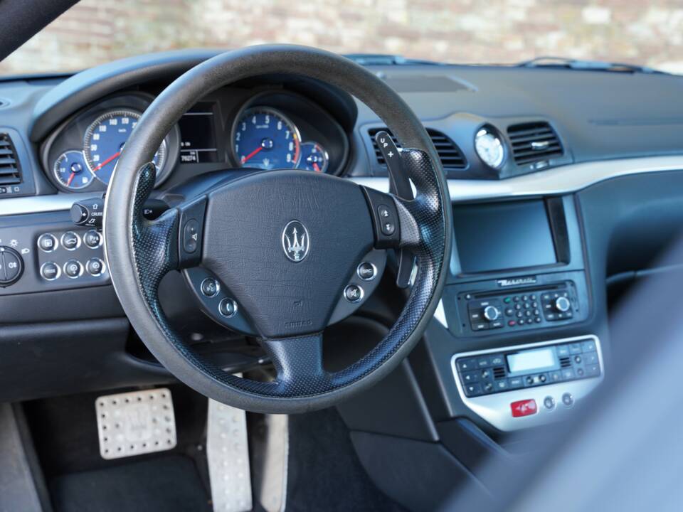 Imagen 7/50 de Maserati GranTurismo S (2010)