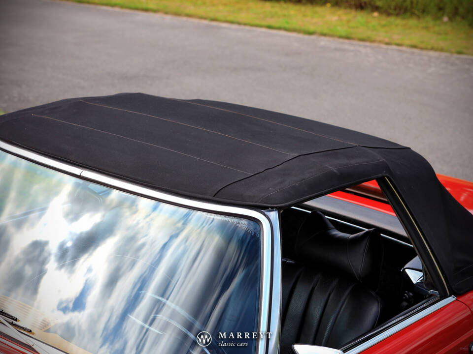 Image 68/70 of Mercedes-Benz 280 SL (1969)