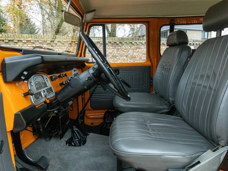 Image 3/50 of Toyota Land Cruiser FJ 40 (1980)