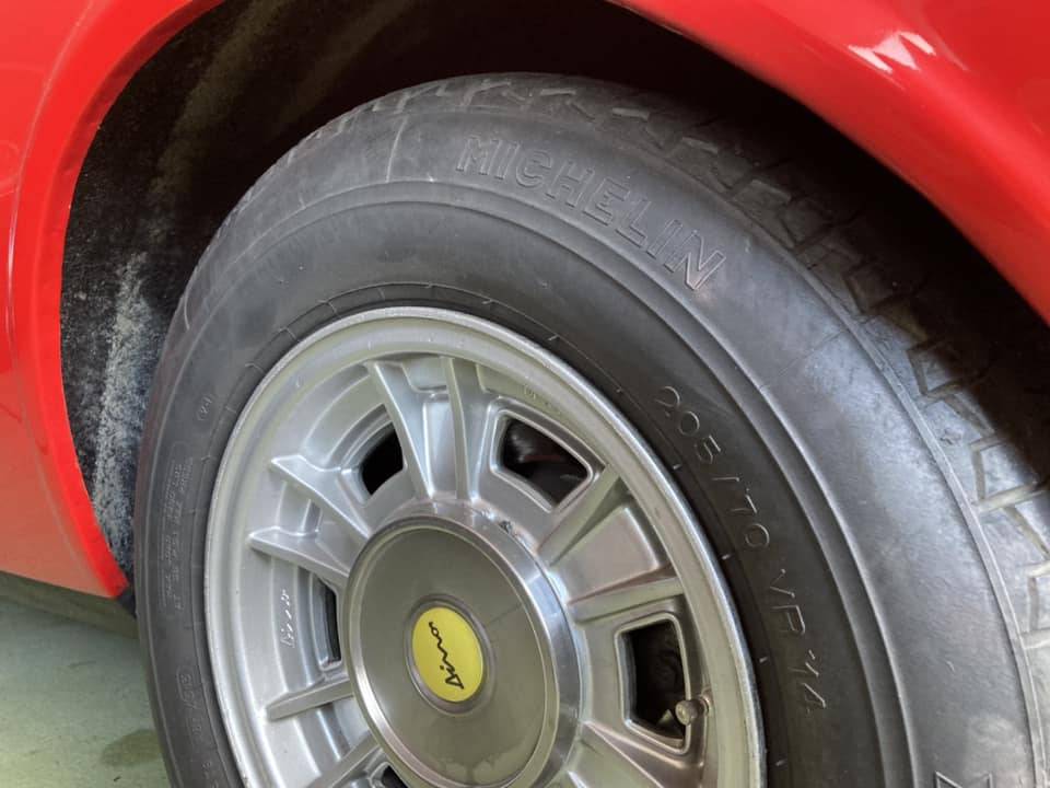 Imagen 11/16 de Ferrari 208 GT4 (1976)