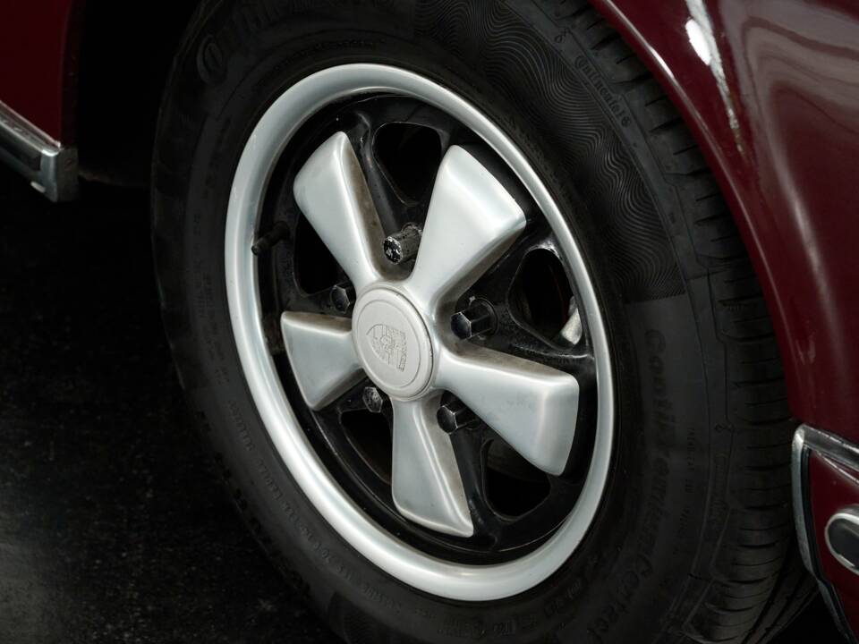 Afbeelding 23/50 van Porsche 911 2.2 T (1970)