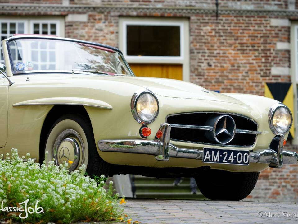 Image 28/61 of Mercedes-Benz 190 SL (1959)