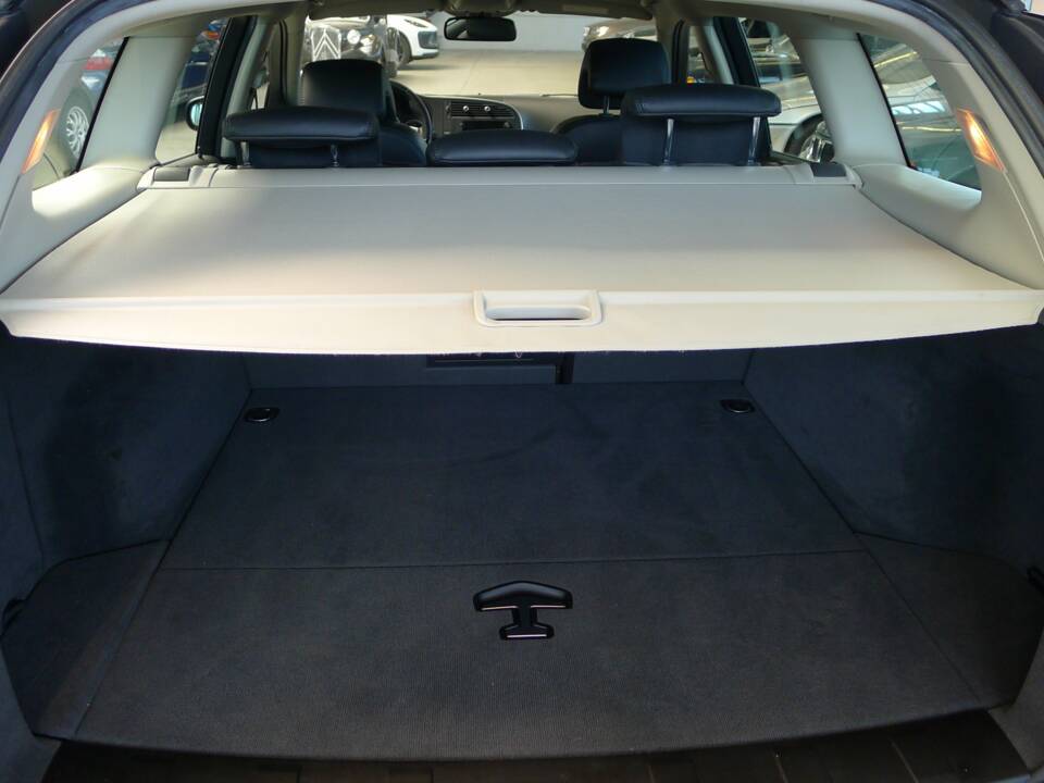 Image 15/43 of Saab 9-3 Turbo X (2008)