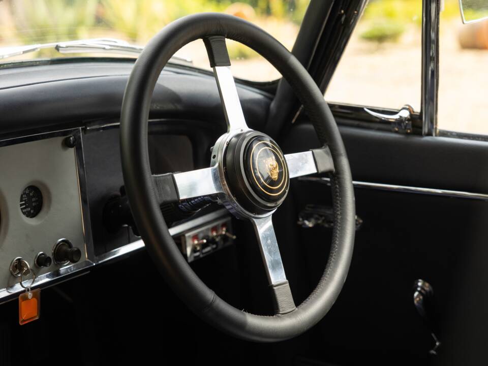 Bild 11/38 von Jaguar Mk II 3.8 (1959)