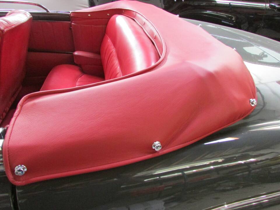 Bild 35/73 von Mercedes-Benz 220 S Cabriolet (1957)
