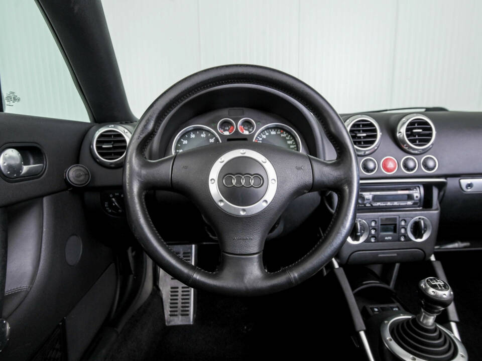 Imagen 6/50 de Audi TT 1.8 T (2001)