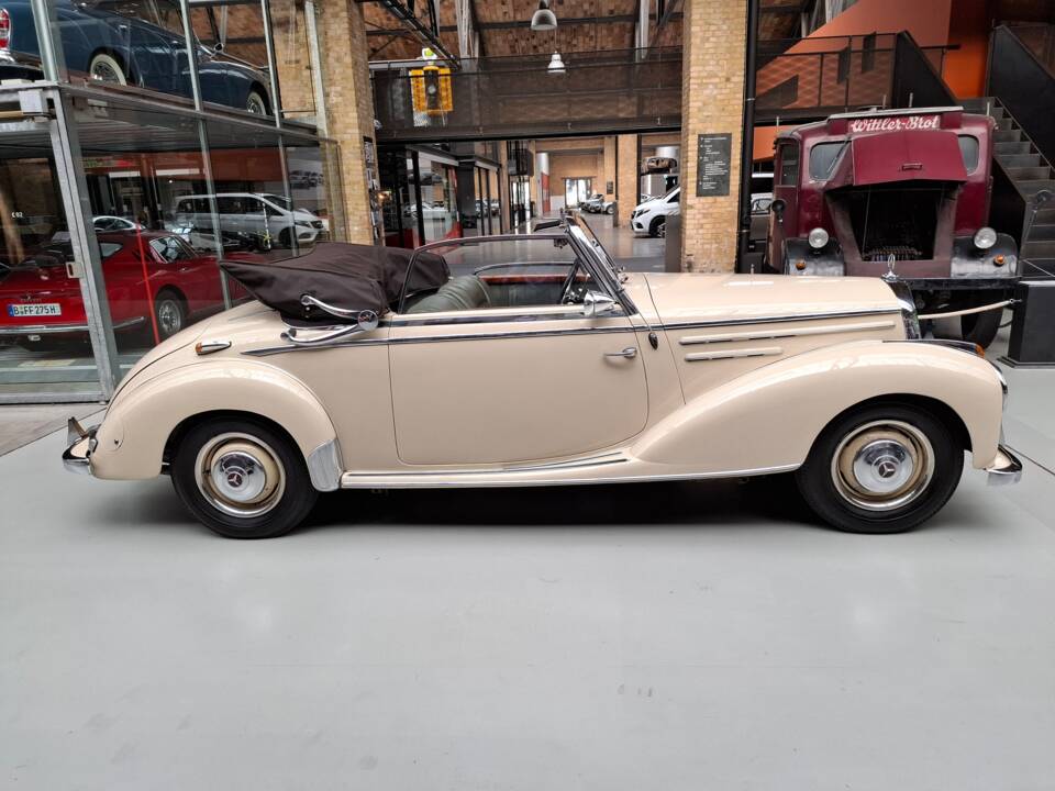 Bild 3/26 von Mercedes-Benz 220 Cabriolet A (1953)