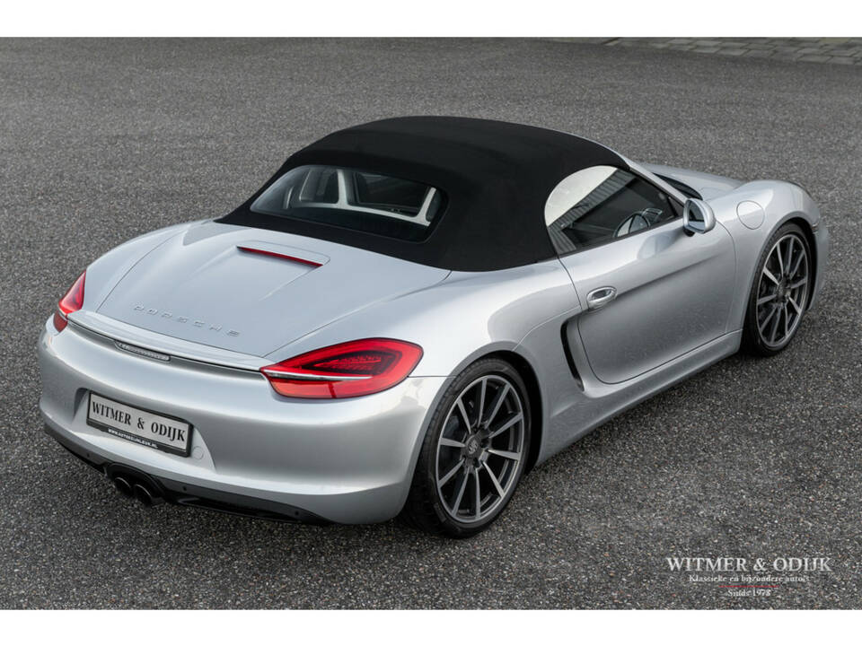 Image 17/35 of Porsche Boxster (2014)