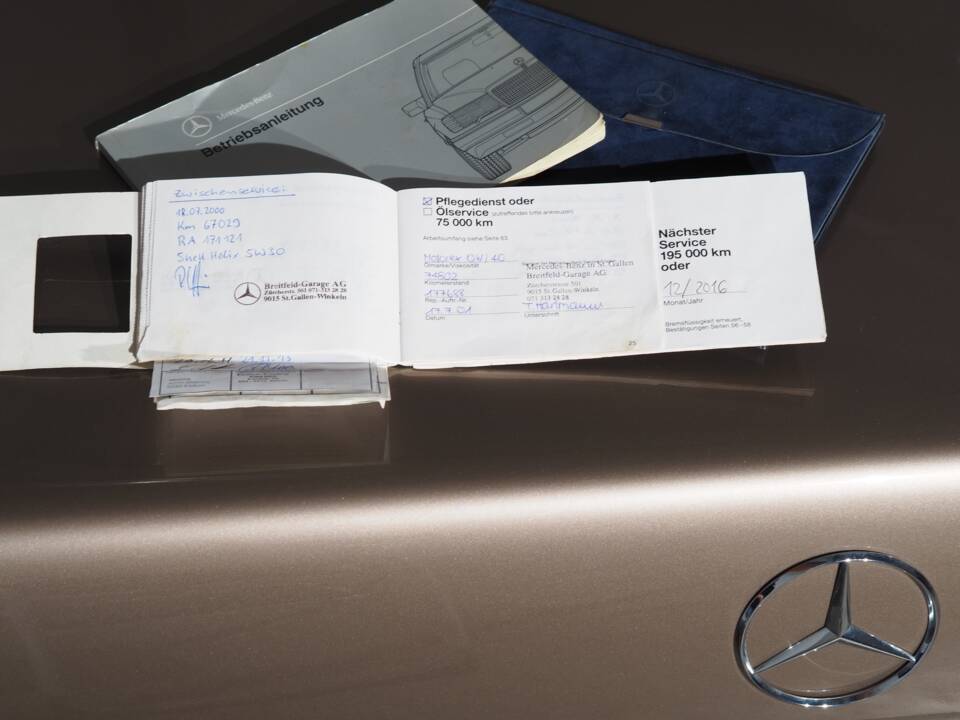Bild 31/53 von Mercedes-Benz 300 E 4-Matic (1993)