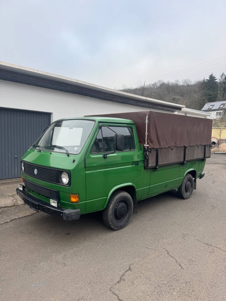 Bild 1/13 von Volkswagen T3 Pritsche 1.6 TD (1990)