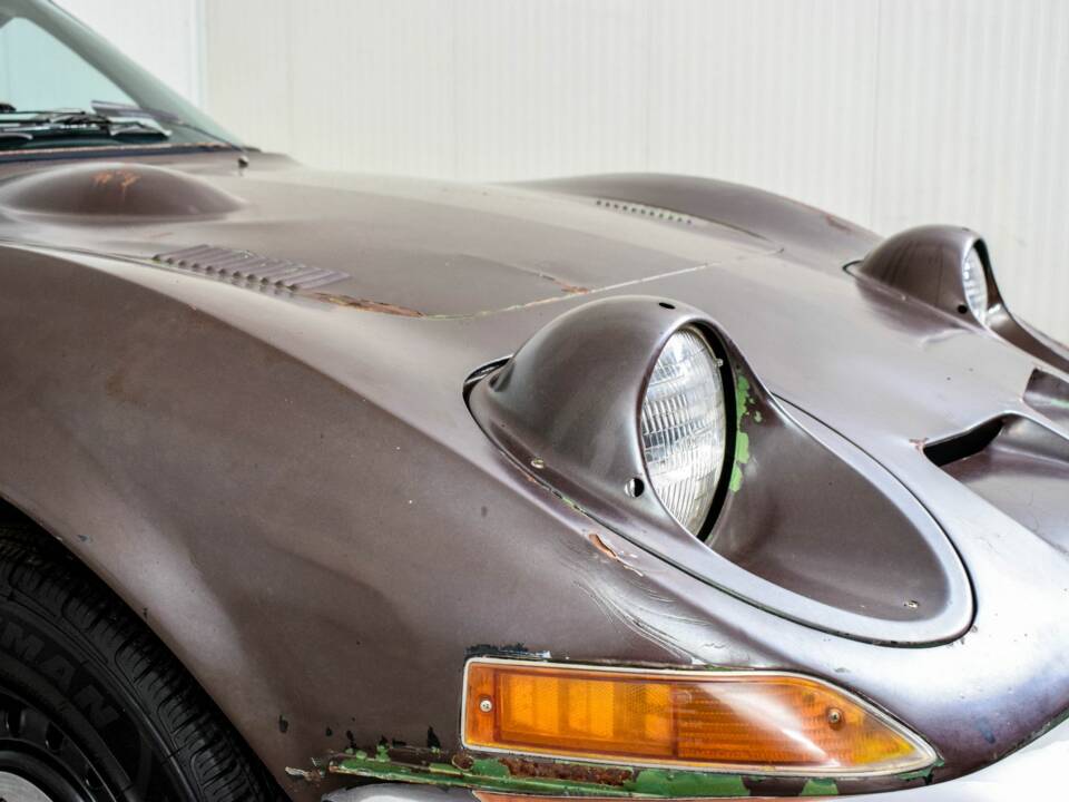 Image 27/50 of Opel GT&#x2F;J 1900 (1971)