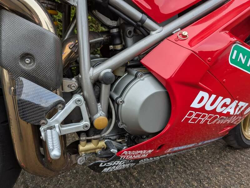 Imagen 3/26 de Ducati DUMMY (2002)