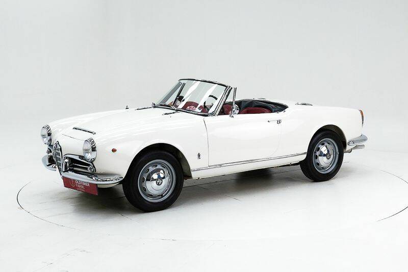 Immagine 1/15 di Alfa Romeo Giulia 1600 Spider Veloce (1965)