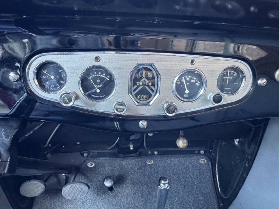 Image 6/32 of Citroën C4G (1931)