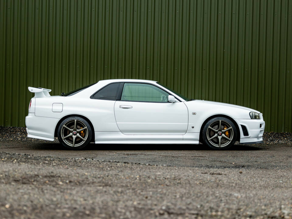 Image 17/50 of Nissan Skyline GT-R (1999)