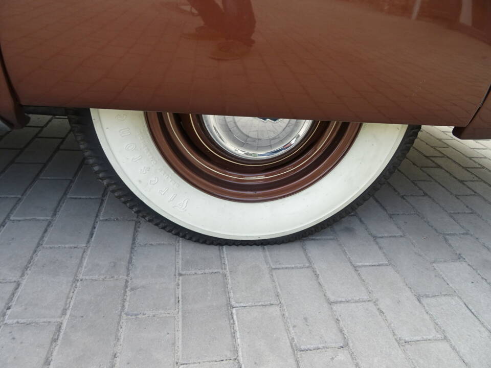 Image 9/57 de Chevrolet 210 (1953)