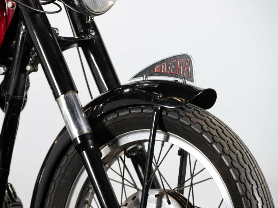 Image 33/50 of Gilera DUMMY (1963)