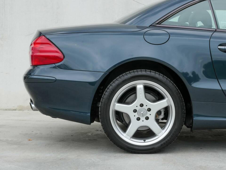 Image 26/45 de Mercedes-Benz SL 350 (2003)