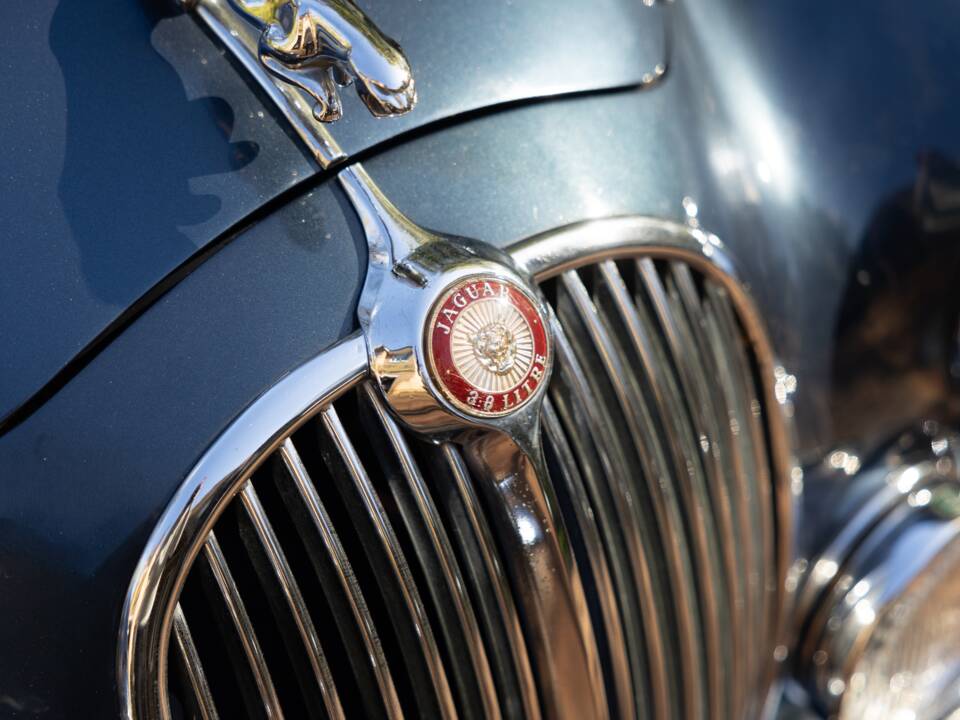 Image 26/50 de Jaguar Mk II 3.8 (1966)