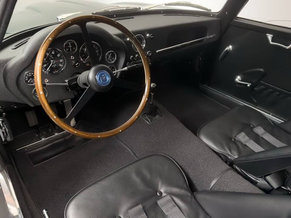 Bild 24/29 von Aston Martin DB 4 GT Zagato (1961)