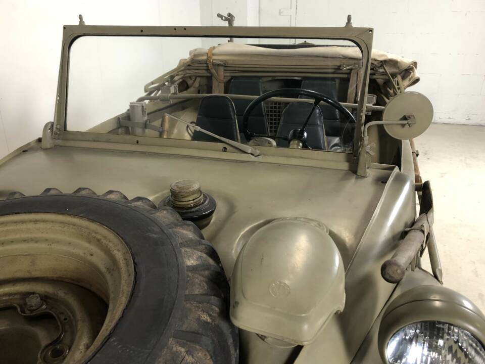 Imagen 11/28 de Volkswagen Schwimmwagen (1944)